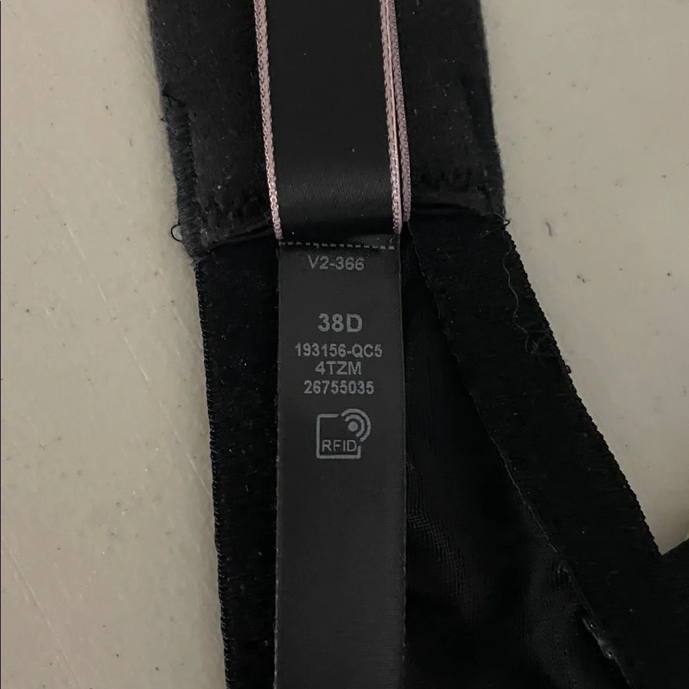 Victoria's Secret Very Sexy Low Cut Demi Bra Size 38D Black Pink Mesh Floral - Picture 8 of 9